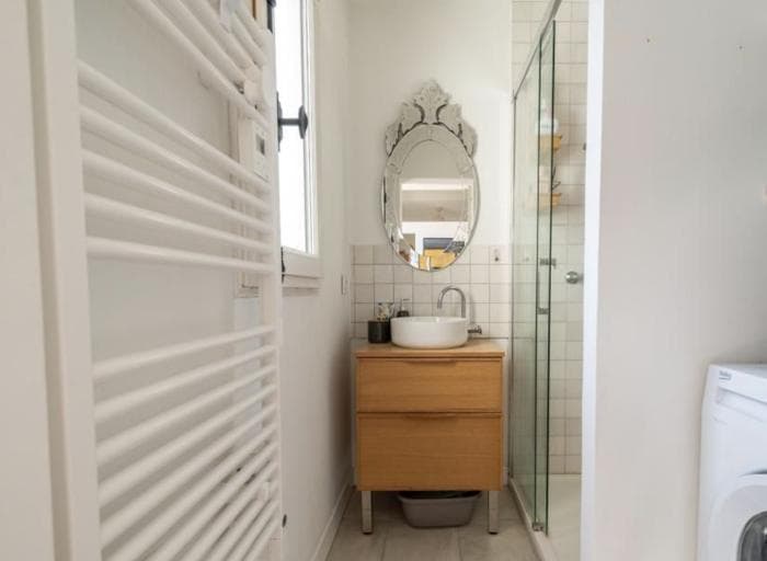 Salle de bain du bien visité